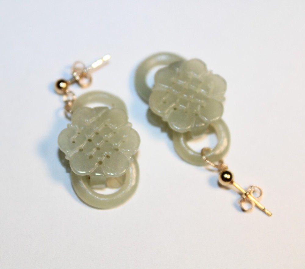 Rare Jade Eternity Link Earrings