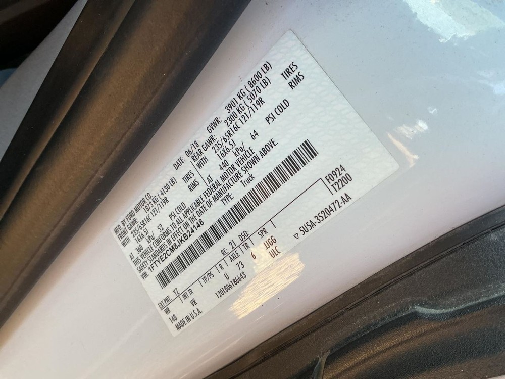 TRANSIT25 2018 Glove Box 4911073