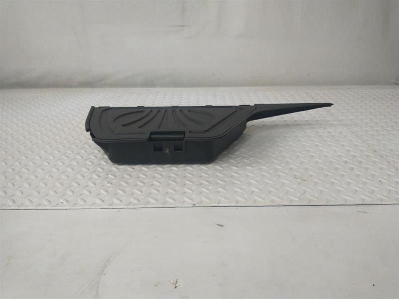 2000 Daewoo Nubira Passenger Side Cargo Storage Box