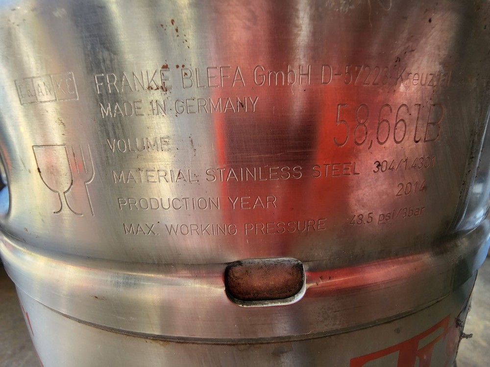 USED Stainless Steel Kegs, freight available.