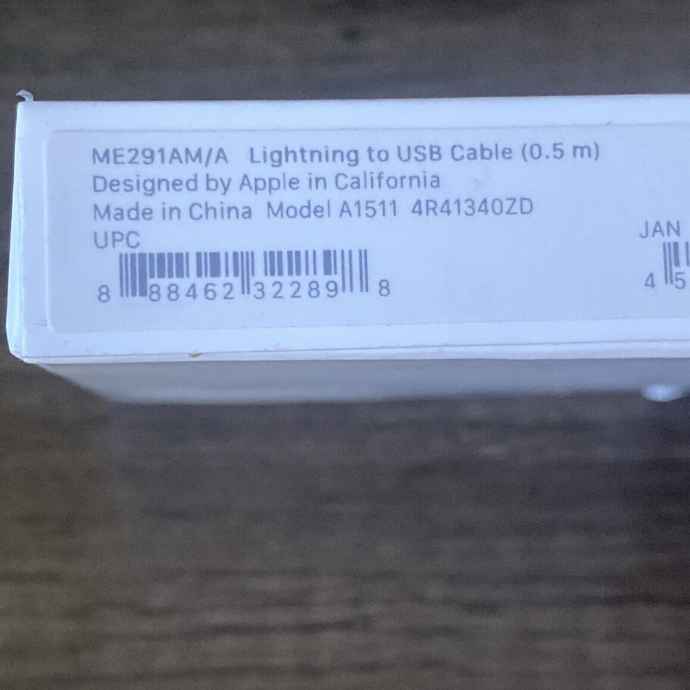 🔥 Apple Lightning to USB Cable (1.6 ft) – White New/Open-Box🔥