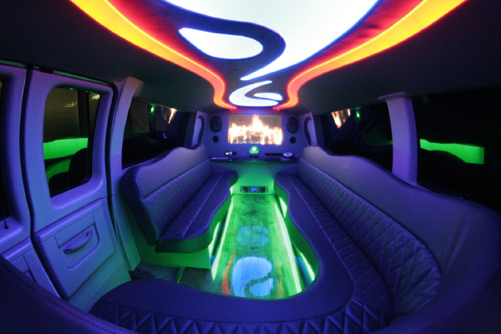 UNIVERSAL - Party BUS lighting with controller - complete kit - 12VDC LED