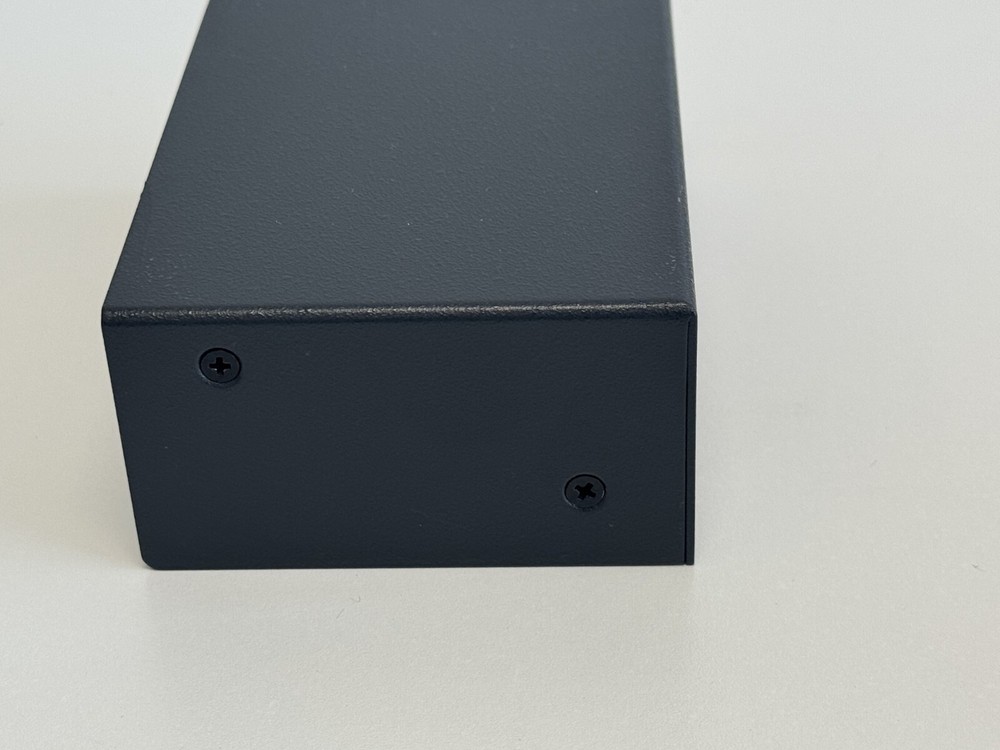 Shelf 36: EXTRON DISTRIBUTION AMPLIFIER MDA 3SV (33-1720-02)
