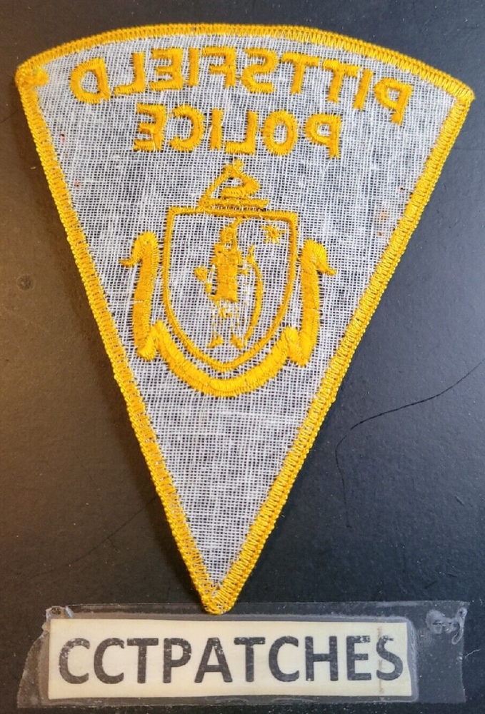 PITTSFIELD, MASSACHUSETTS POLICE SHOULDER PATCH MA