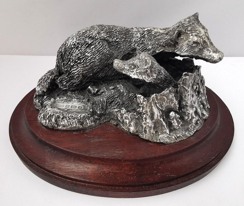 Vintage Solid Silver Badger Group Figurine - Sheff 1986.