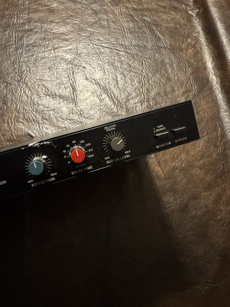 VINTAGE ADC DD-4AX STEREO DIGITAL DELAY PROCESSOR Powers On Untested