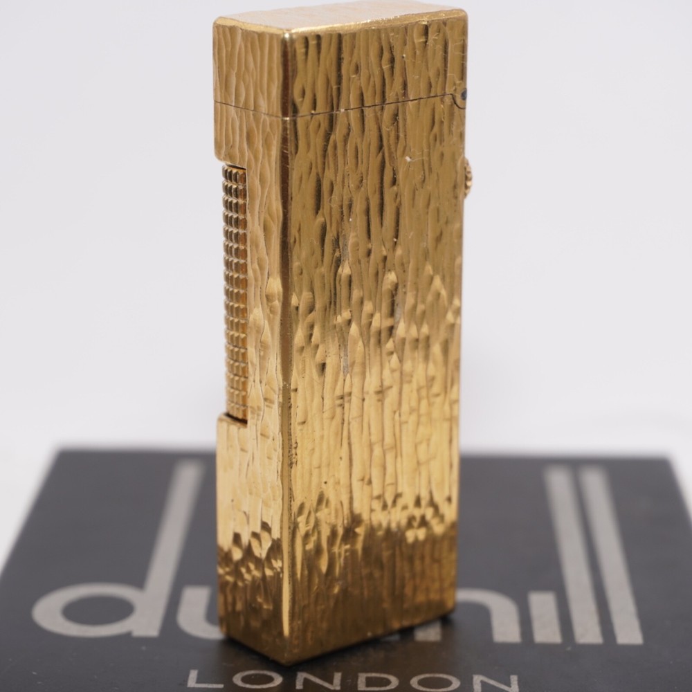 Dunhill Lighter Gold Bark Pattern-Ultrasonically Cleaned_Working