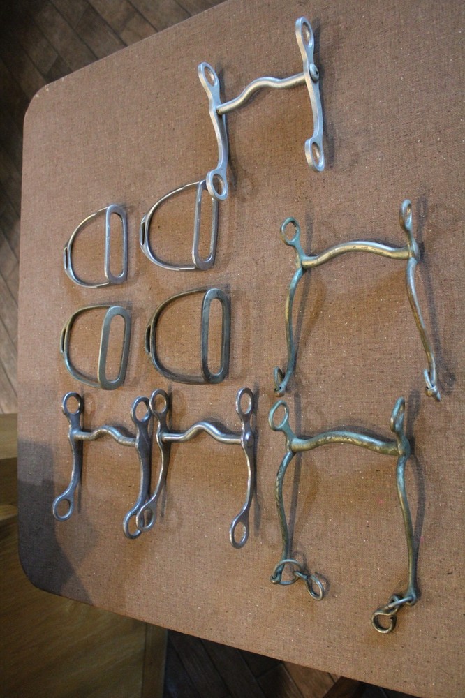vintage stirrupps and bits