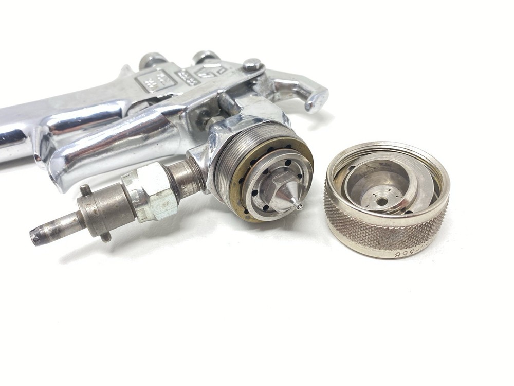 GRACO Model 900 N Spray Gun Nice & Clean Untested