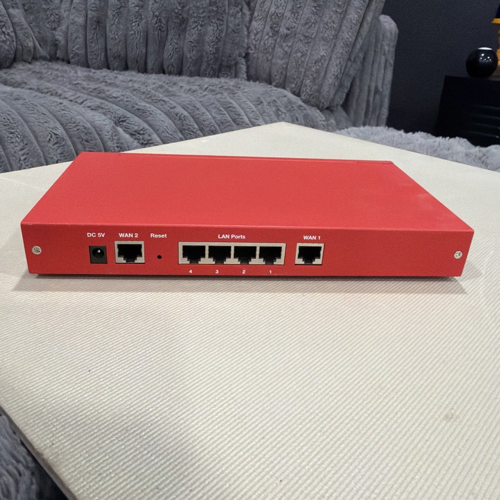 Model HOTBRICK LB-2 Dual WAN Firewall Router