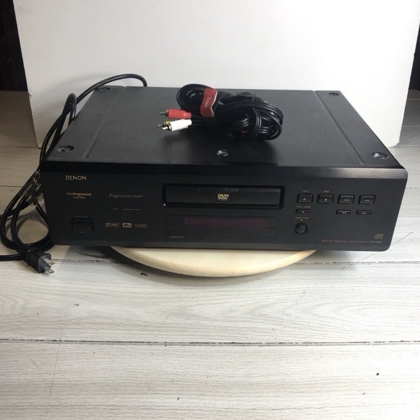 Denon DVD-2800 - Progressive Scan DVD Player No Remote Control