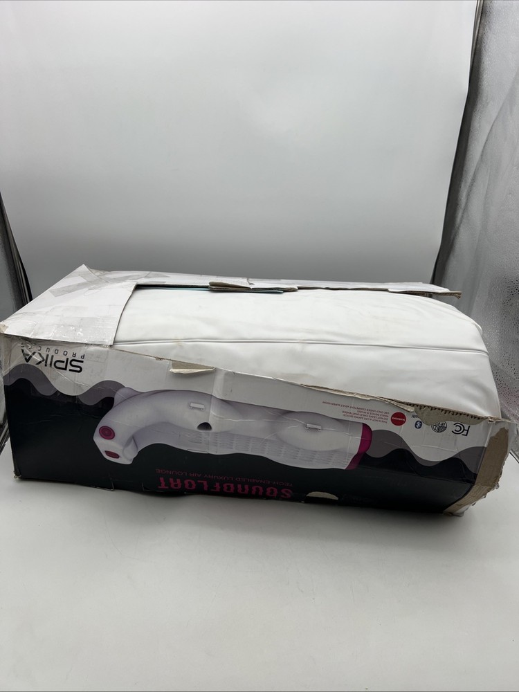 SoundFloat Single Lounge Bluetooth Inflatable Pool Float – NEW (Damage Box)