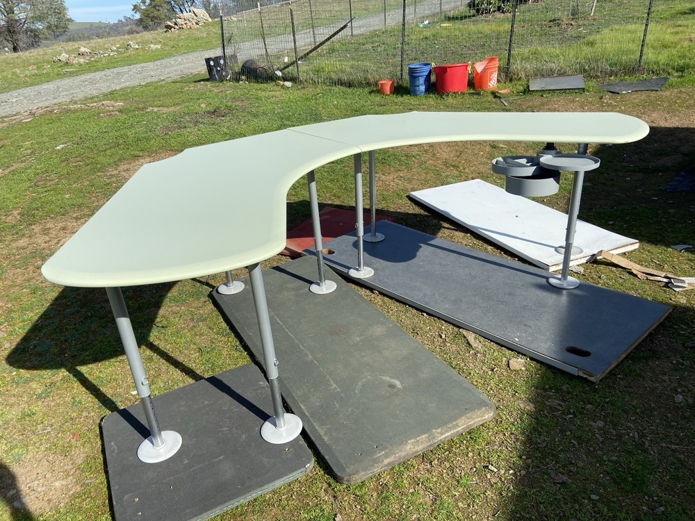 Vintage Herman Miller Resolve Workstations For Two