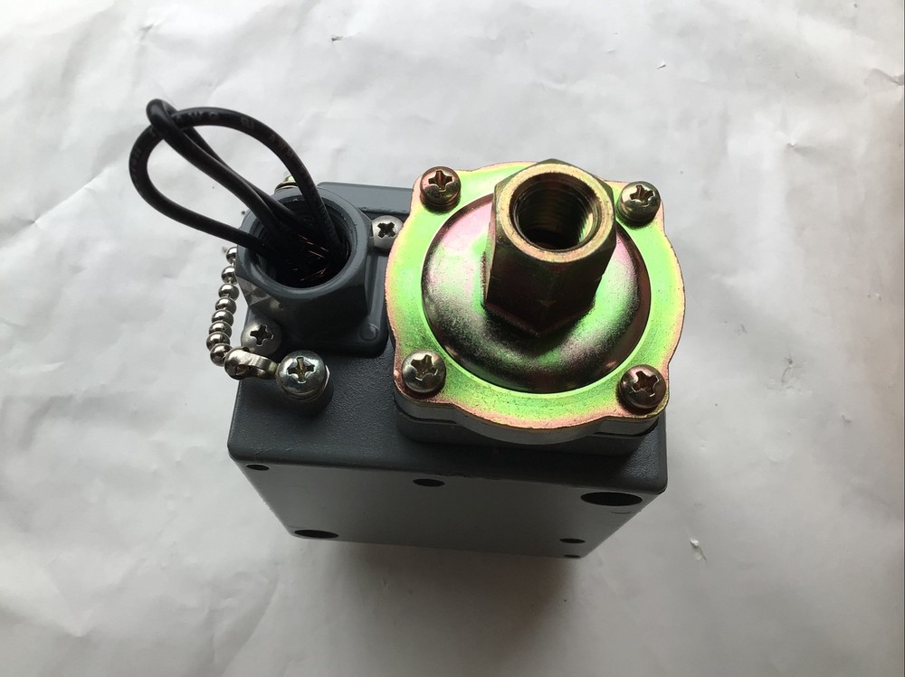 Square D Pressure Switch 9012 GDW-22