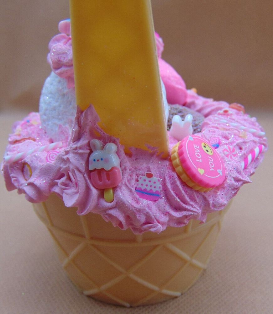 "Neopolitan" Fake Bake Ice Cream Cup