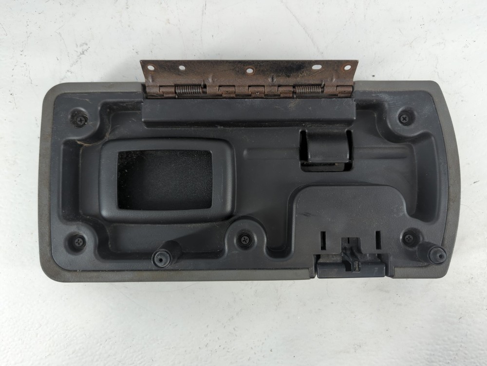 2004-2006 Dodge Durango Center Console Armrest Cover Lid FF11A