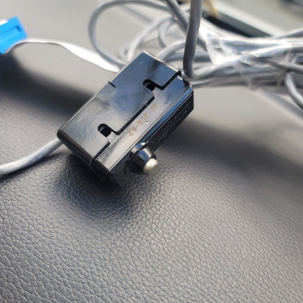 Rainbow Technologies Sentinel Scribe PC Computer Dongle Key With Micro Switch