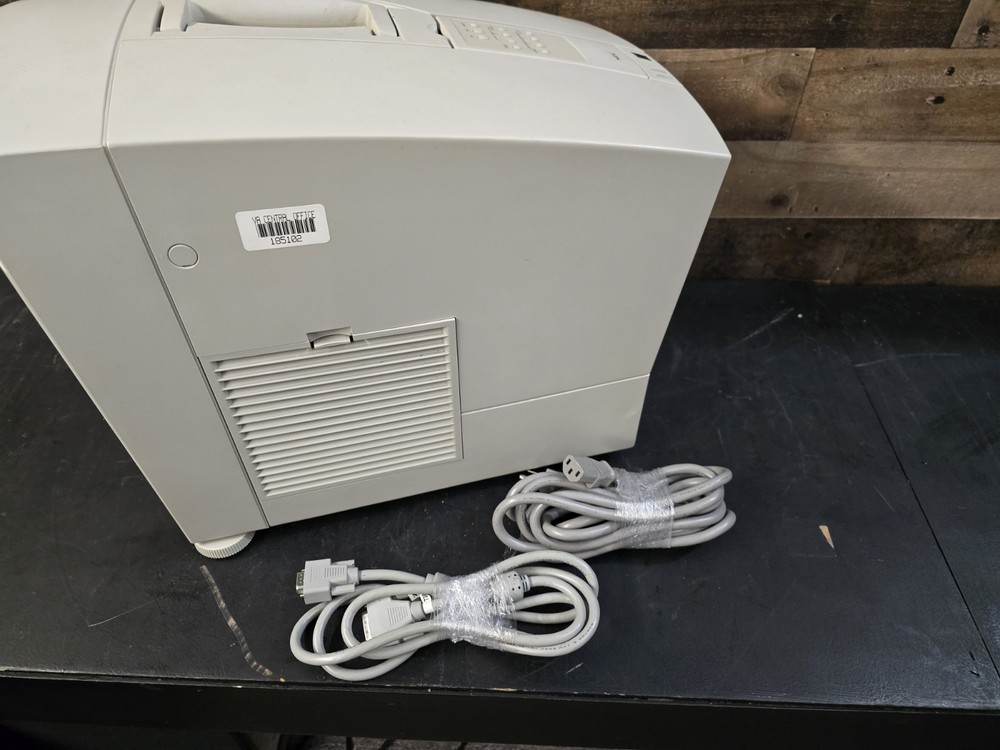 NEC Multisync LCD MT VIDEO PROJECTOR Working