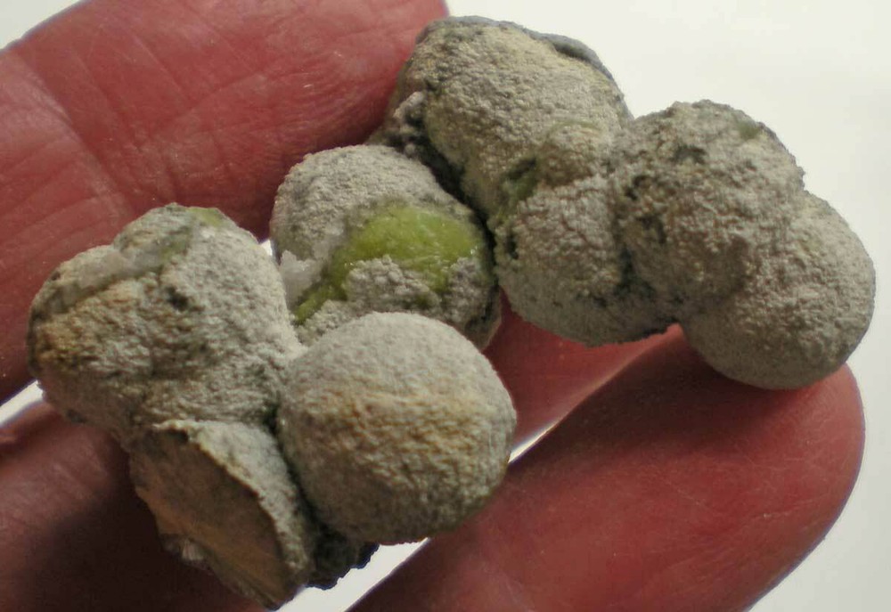 Wavellite - Arkansas - 7 Small Specimens R1006