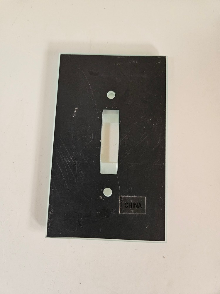 Mirror Single Switch Toggle Wallplate
