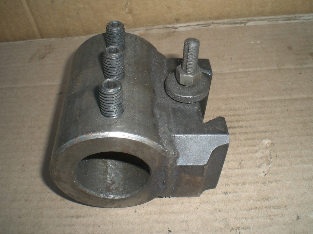 Genuine Aloris CXA tool post with 4 tool holders