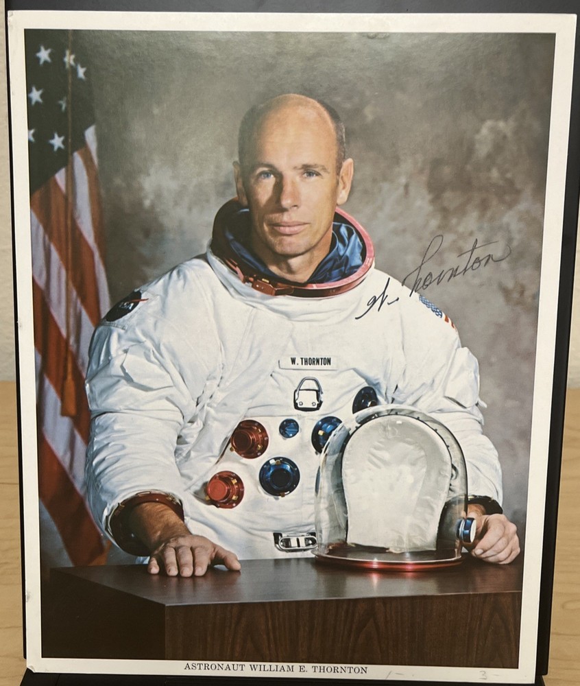 WILLIAM THORNTON signed autographed 8x10 NASA ASTRONAUT litho photo PSA