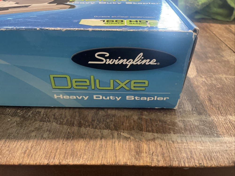 Swingline Heavy Duty Model 39005 160 Sheets High Capacity Stapler Open Box