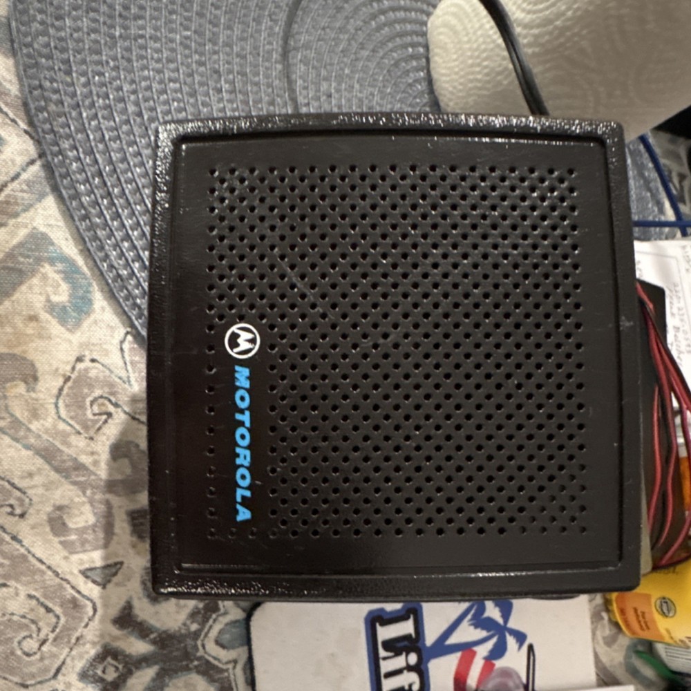 Motorola Wired Radio Communication Speaker Black Rectangular External Speaker