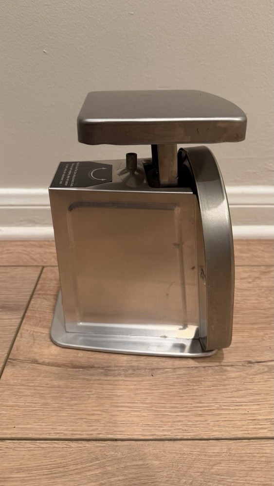 DYMO Model Y50 Tabletop Shipping Postal Mail Scale - 50 lb limit