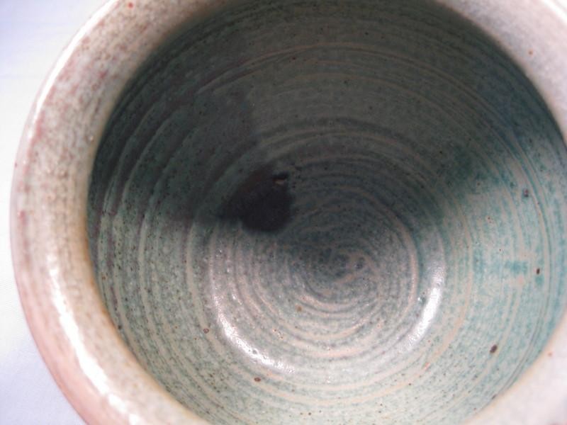 Hand Made small pot (signed kotch)