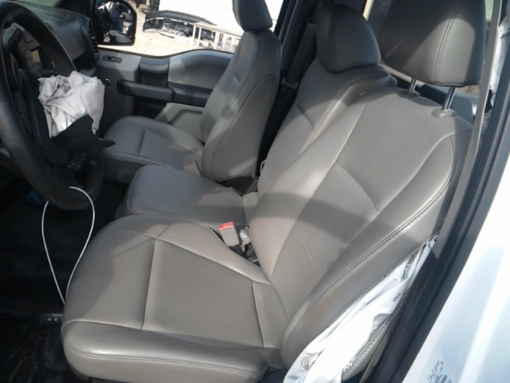 F150 2019 High Mounted Stop Light 104820185