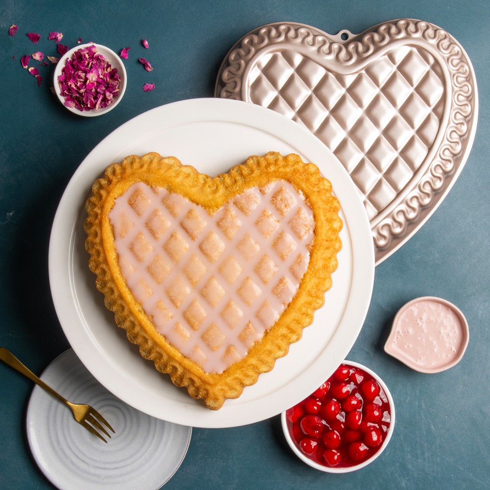 Nordic Ware Quilted Heart Cake Pan