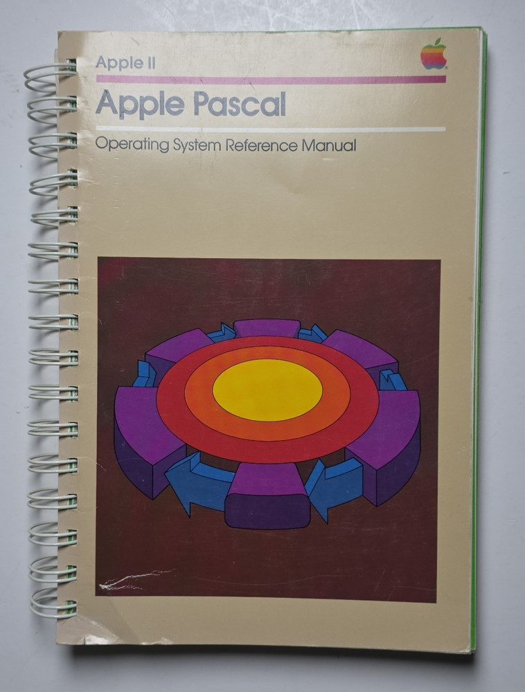 Apple II Pascal Operating System Reference Manual 1981 - spiral bound