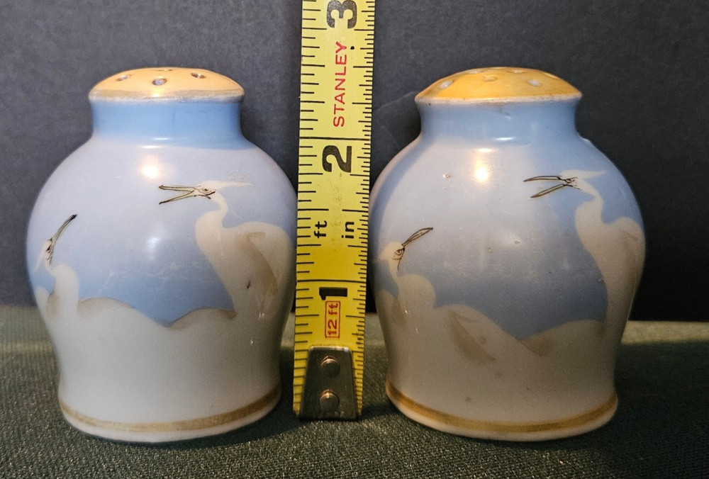 Nippon Crane Pattern Salt and Pepper Shakers - No Corks