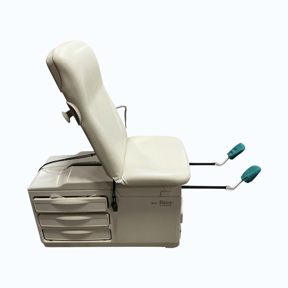 Midmark/Ritter 204 Exam Table