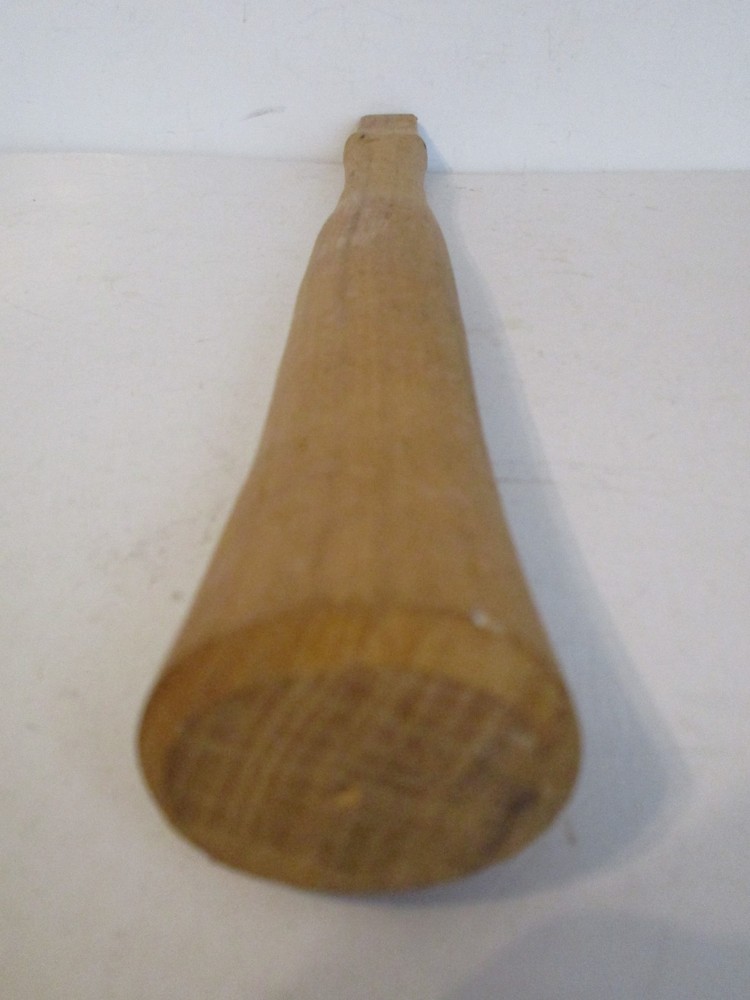 16 1/2" UNBRANDED UNUSED HAMMER HANDLE