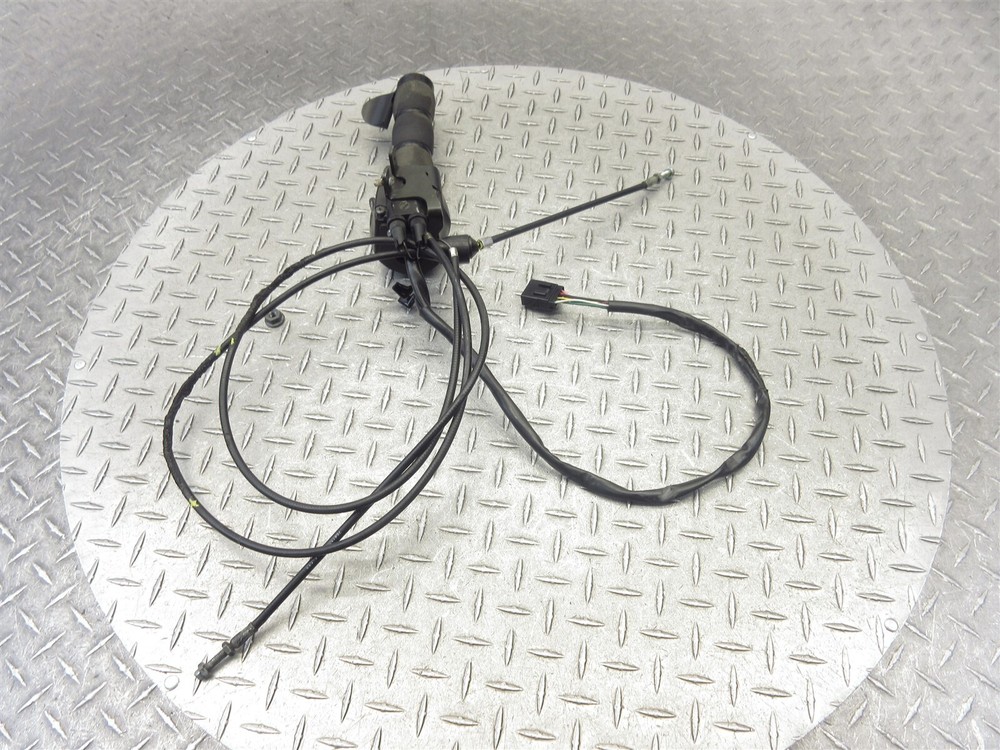 2012 12-16 Victory Vision Tour Right Handlebar Switch Throttle Control Cable