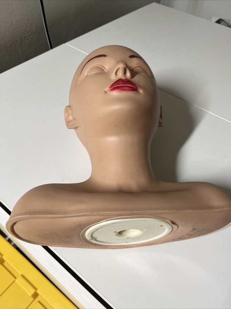 Female Mannequin Head with Shoulders - Used