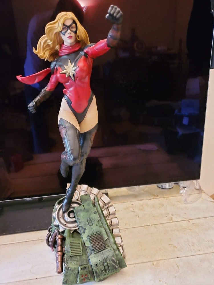 MS MARVEL - XM Studios - 1:4 Scale Comic Version