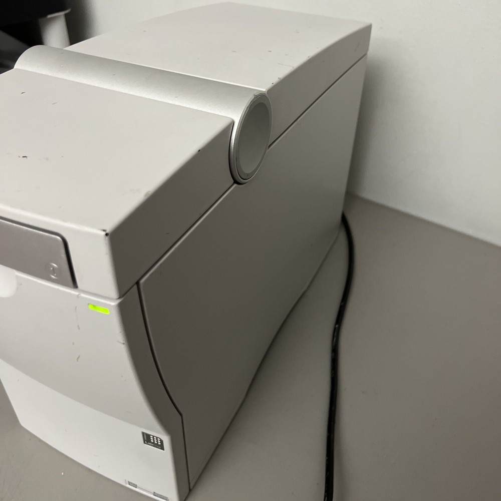 Agilent 2100 Bioanalyzer G2938A Chip Reader-WORKING