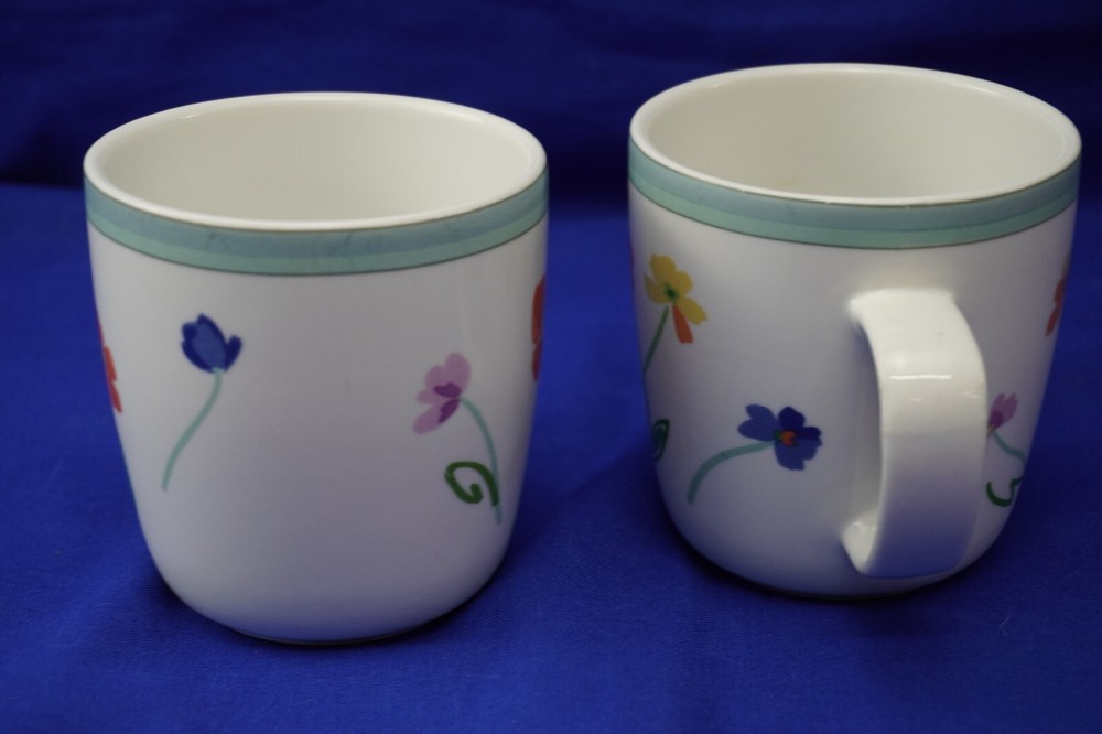 Mikasa Cache MN204 (2) MUGS, 3 3/8" (B2)