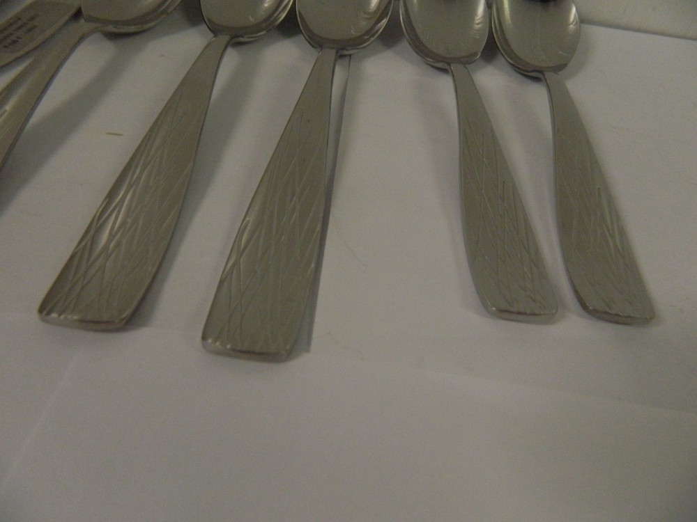 Arcoroc Lakeview 7 pc Flatware Set 18/10 Stainless NEW