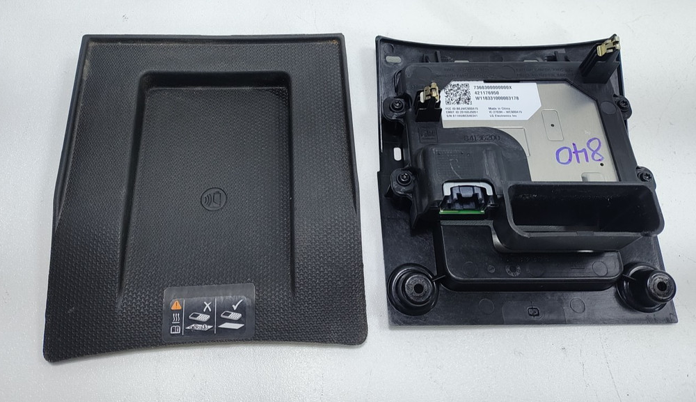 2019-2020 CHEVROLET BLAZER WIRELESS CHARGING CHARGER COMPUTER CONTROL MODULE OEM