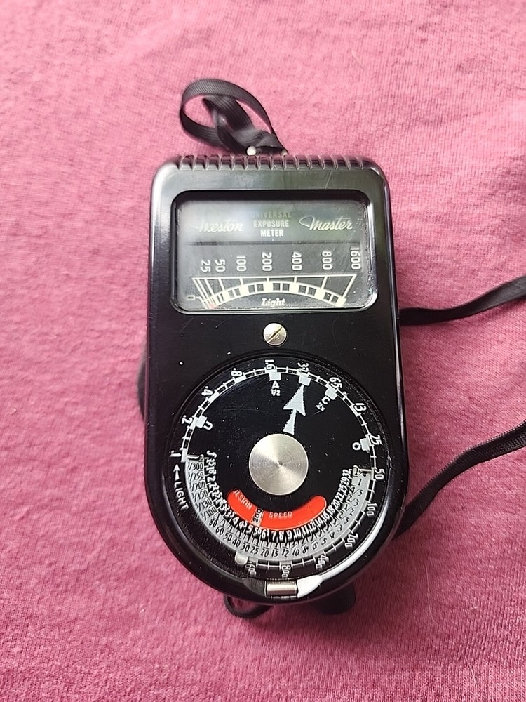 Weston Master Universal Exposure Light Meter Model 715 Emulsion Speeds UNTESTED