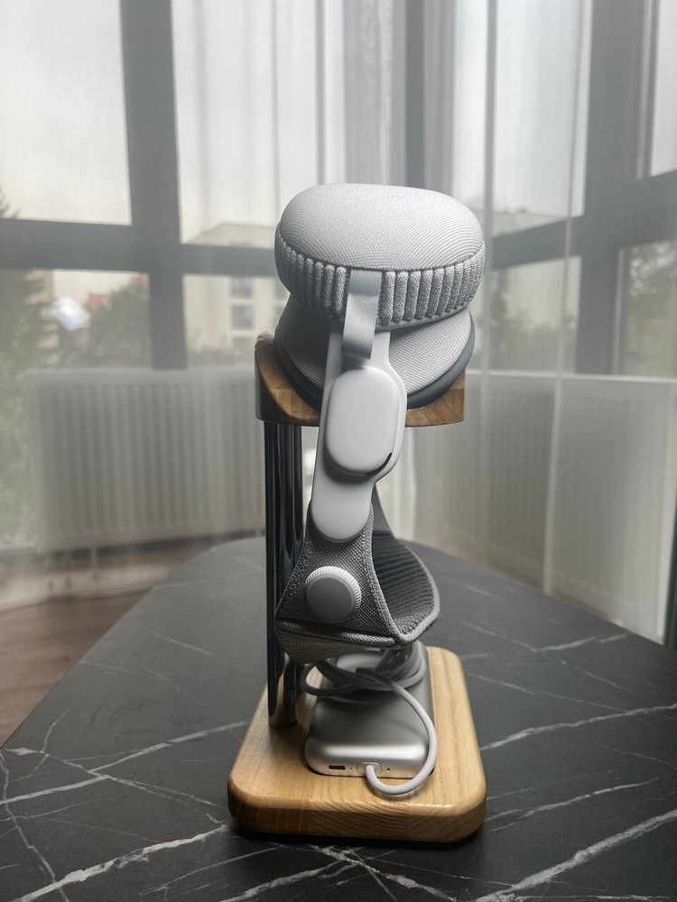 Apple Vision Pro Stand w/ Battery Compartment