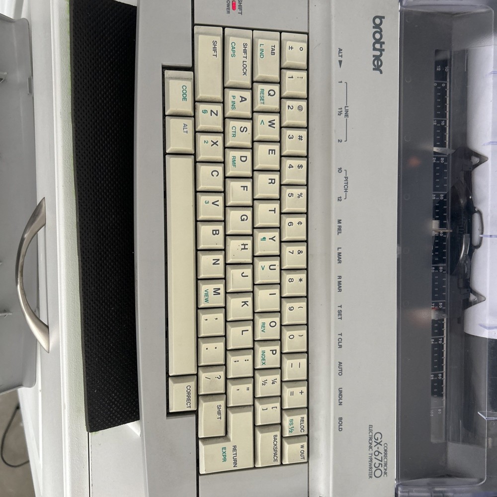 brother gx-6750 electronic typewriter - Sold As Is. Read Description (: