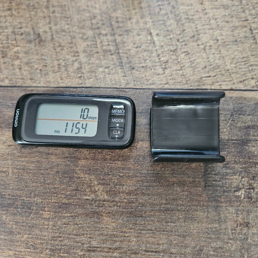 Omron GO Smart HJ-303 Tri-Axis Pocket Pedometer 3D Smart Sensor
