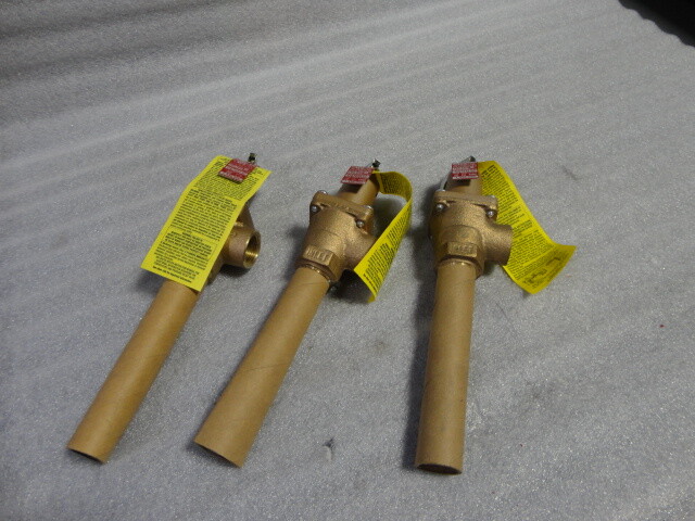 Watts 2-40L 1-40XL Automatic Reseating Temperature and Pressure Relief Valves