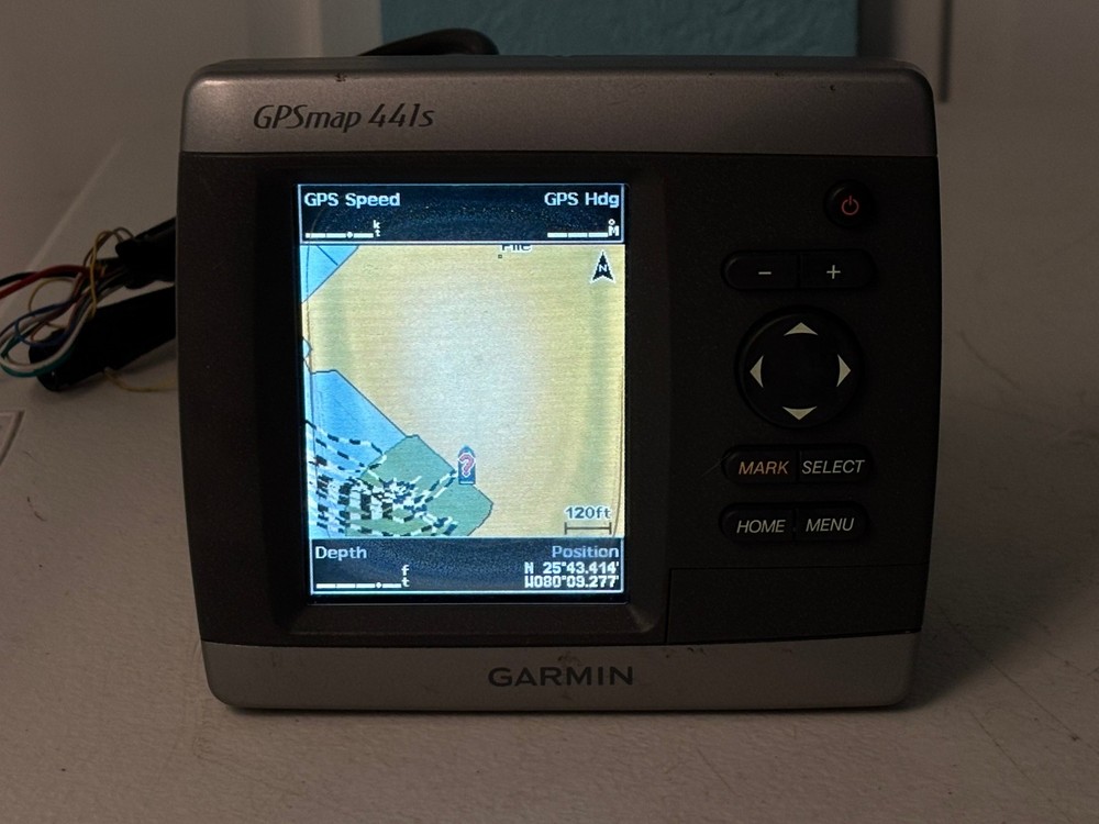 Garmin GPSMAP 441s Chartplotter Sounder