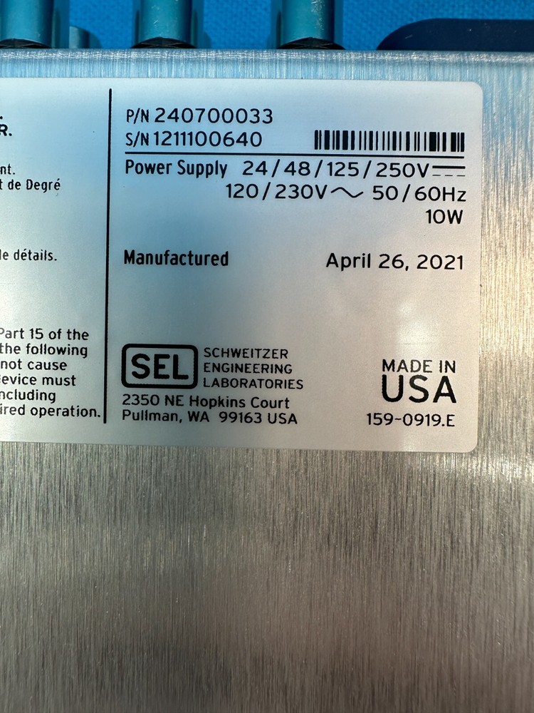 Schweitzer Engineering SEL-2407 Satellite Synchronized Clock 240700033